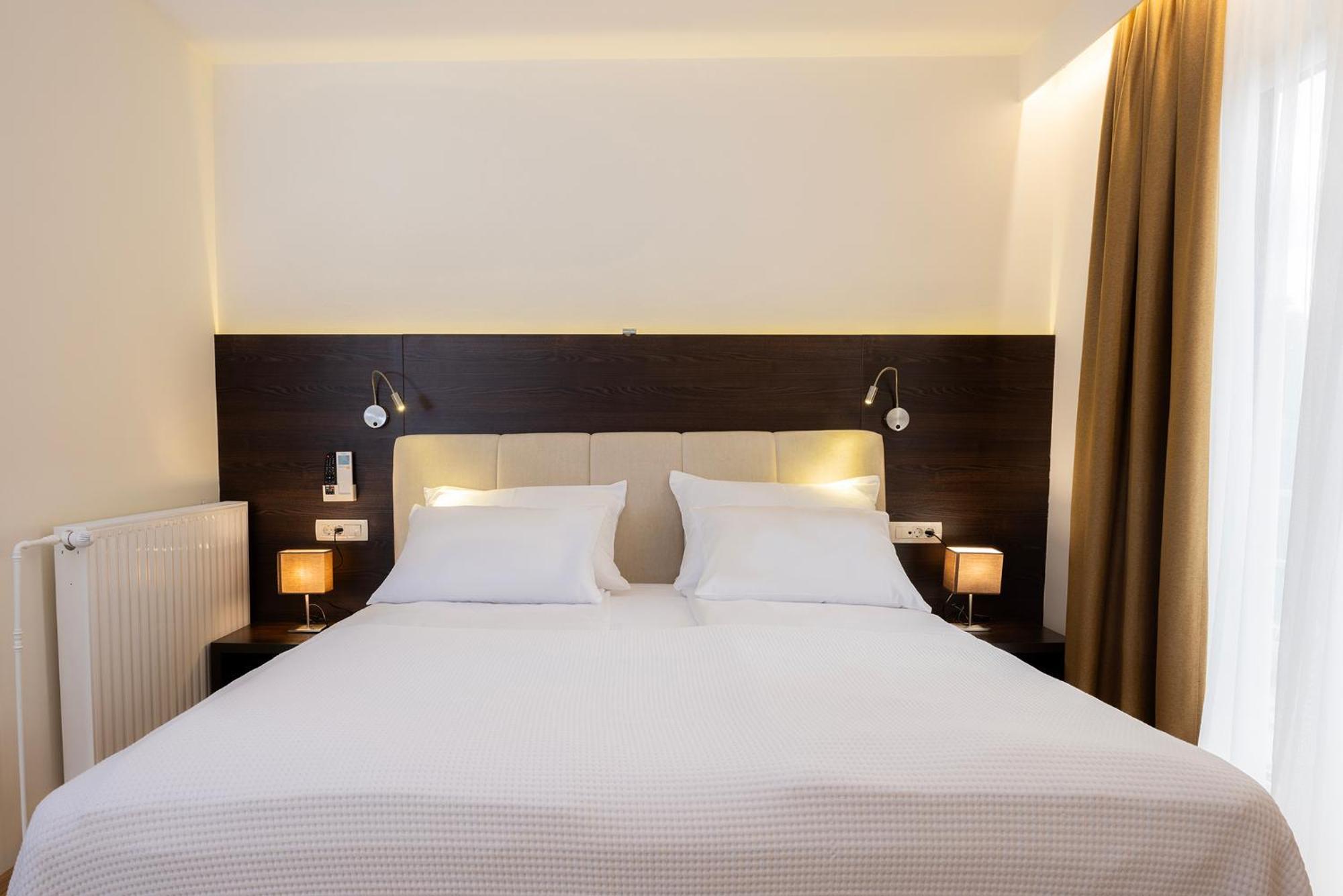 Rooms Bella เบลด ภายนอก รูปภาพ