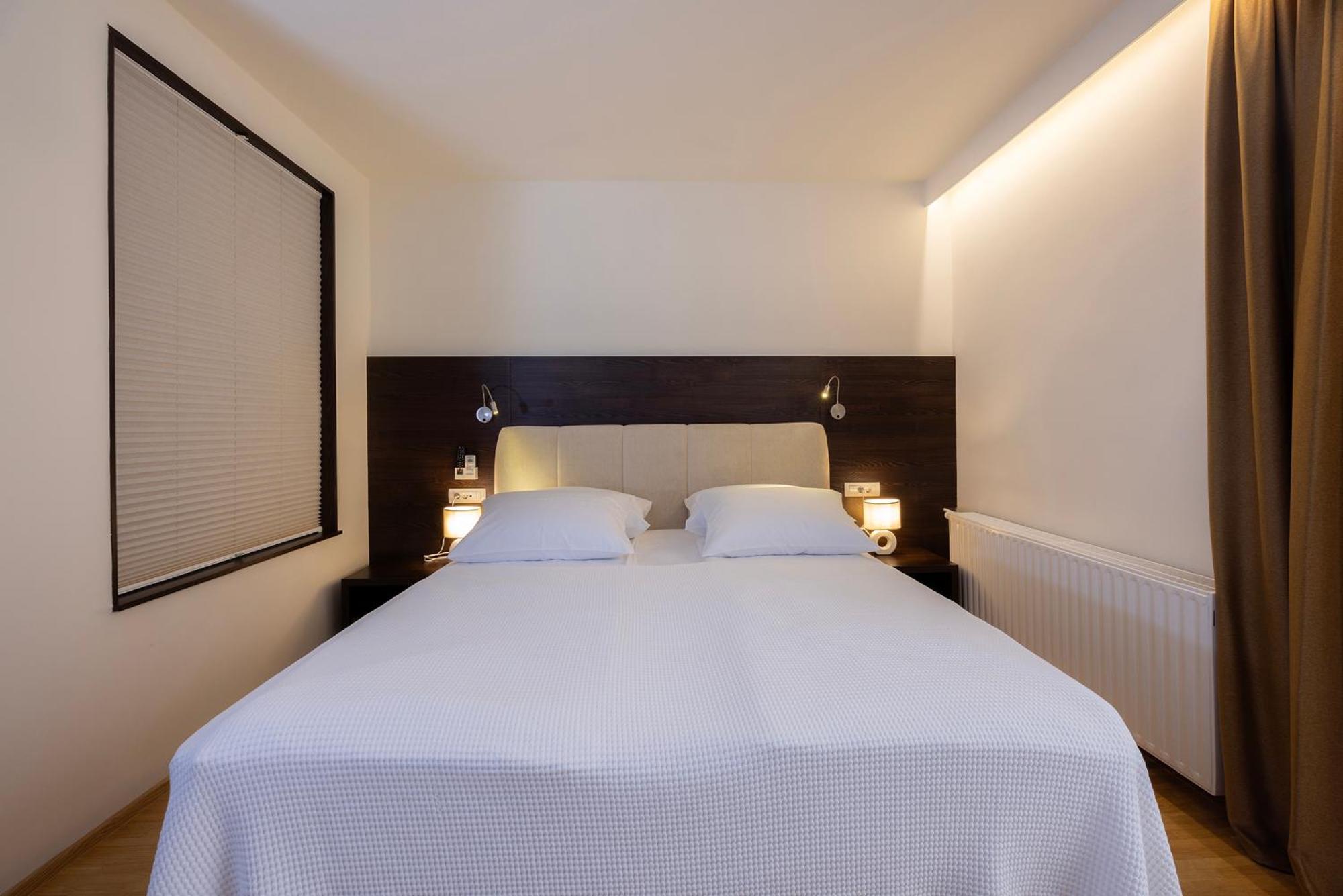 Rooms Bella เบลด ภายนอก รูปภาพ