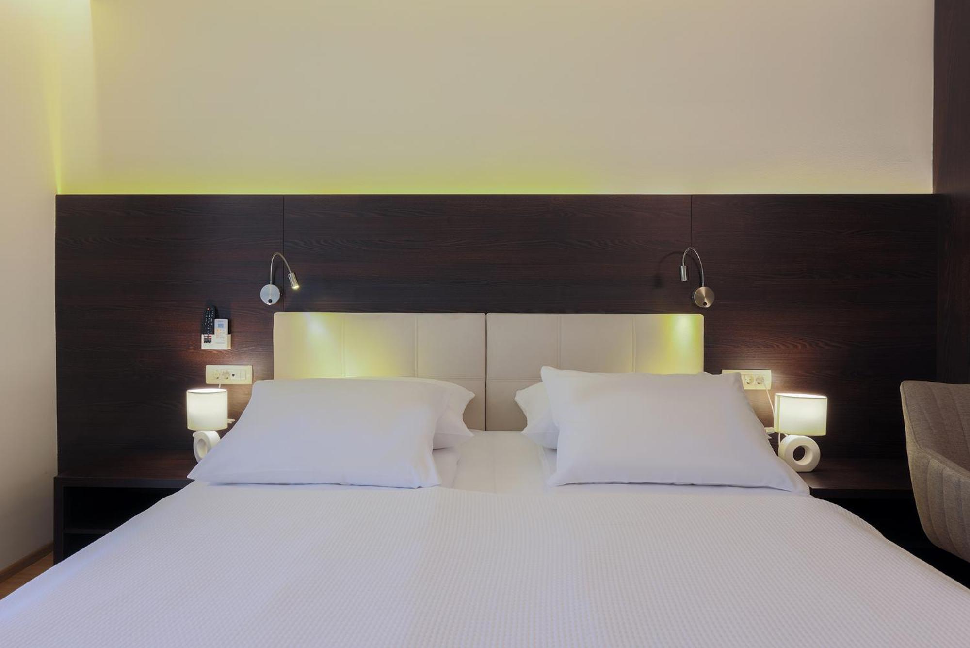 Rooms Bella เบลด ภายนอก รูปภาพ